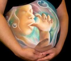 красивый рисунки на животе у беременных фото