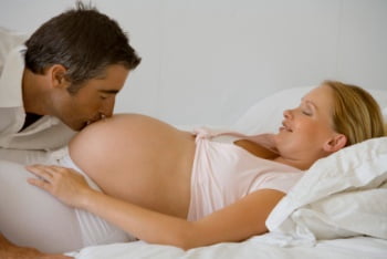 Как сообщить мужу о беременности оригинально фото